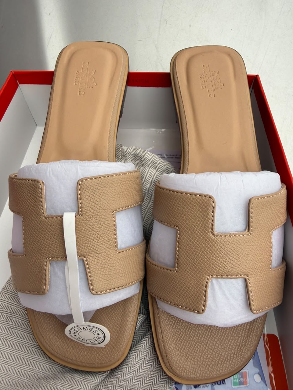 Nude Hermes Slides(close size)