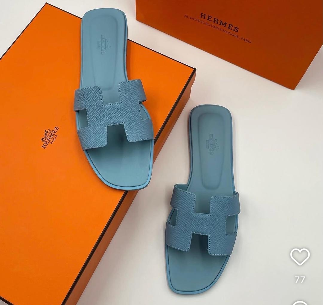 Powder Blue Hermes(close size)