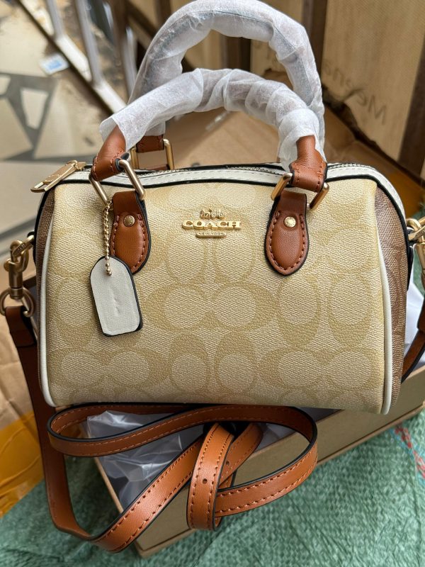 Sika Coach Bag - Image 2