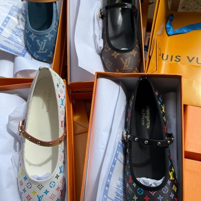 Rena Louis Vuitton (Regular Sizes)
