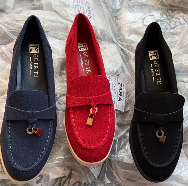 The Belle Loafers (Close Sizes)